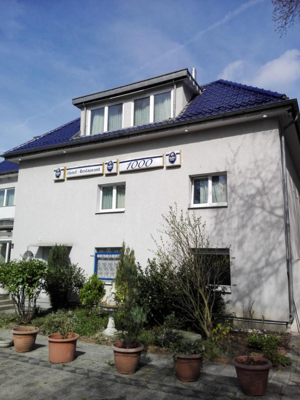 Hotel Restaurant 1000 Keulen Buitenkant foto