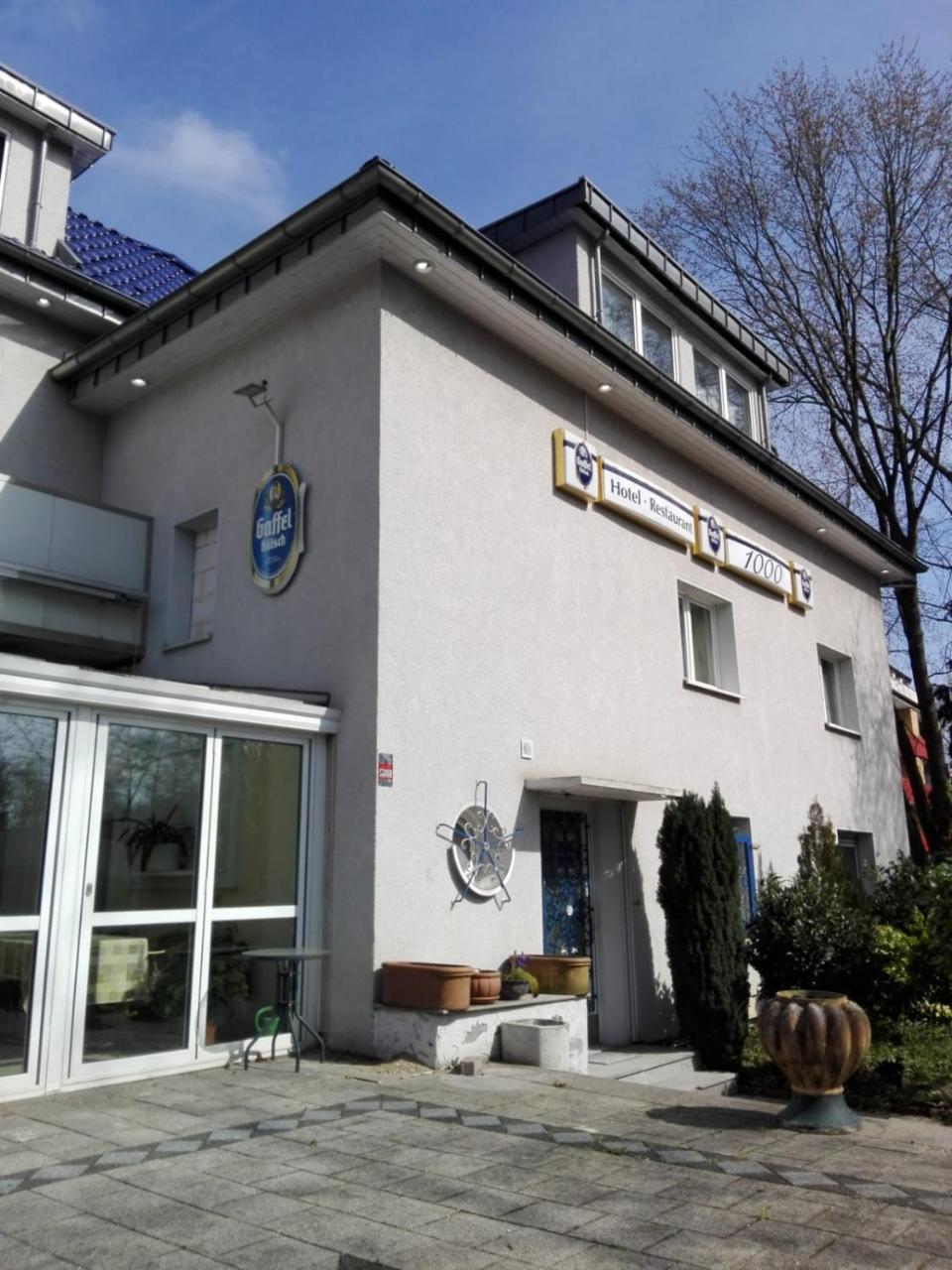 Hotel Restaurant 1000 Keulen Buitenkant foto