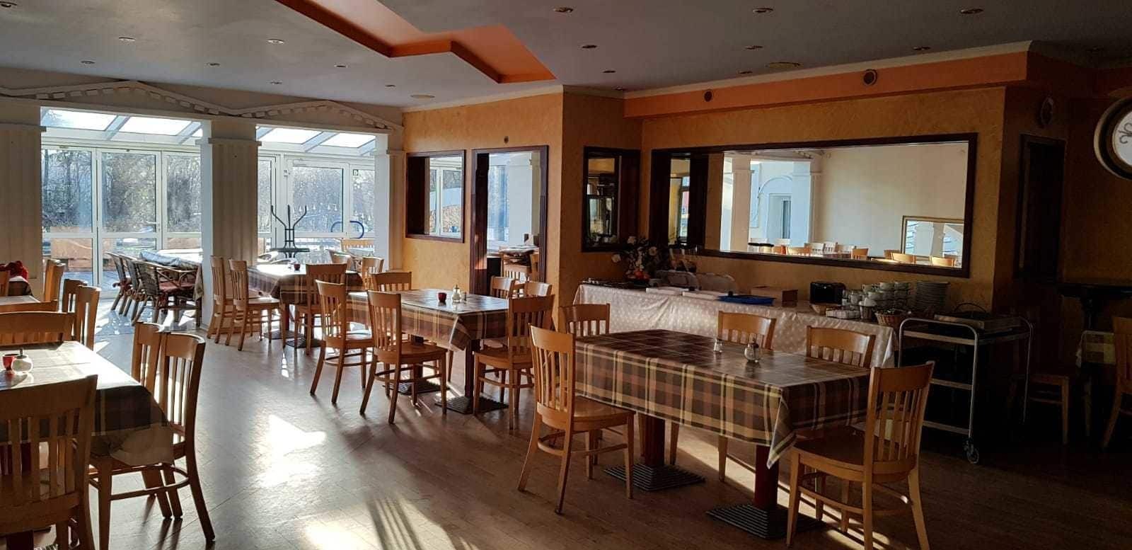 Hotel Restaurant 1000 Keulen Buitenkant foto